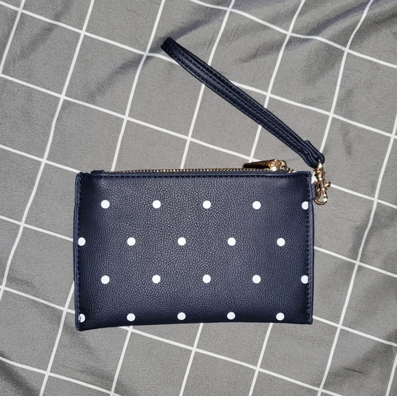 AND Wristlet - Picture 2 of 4
